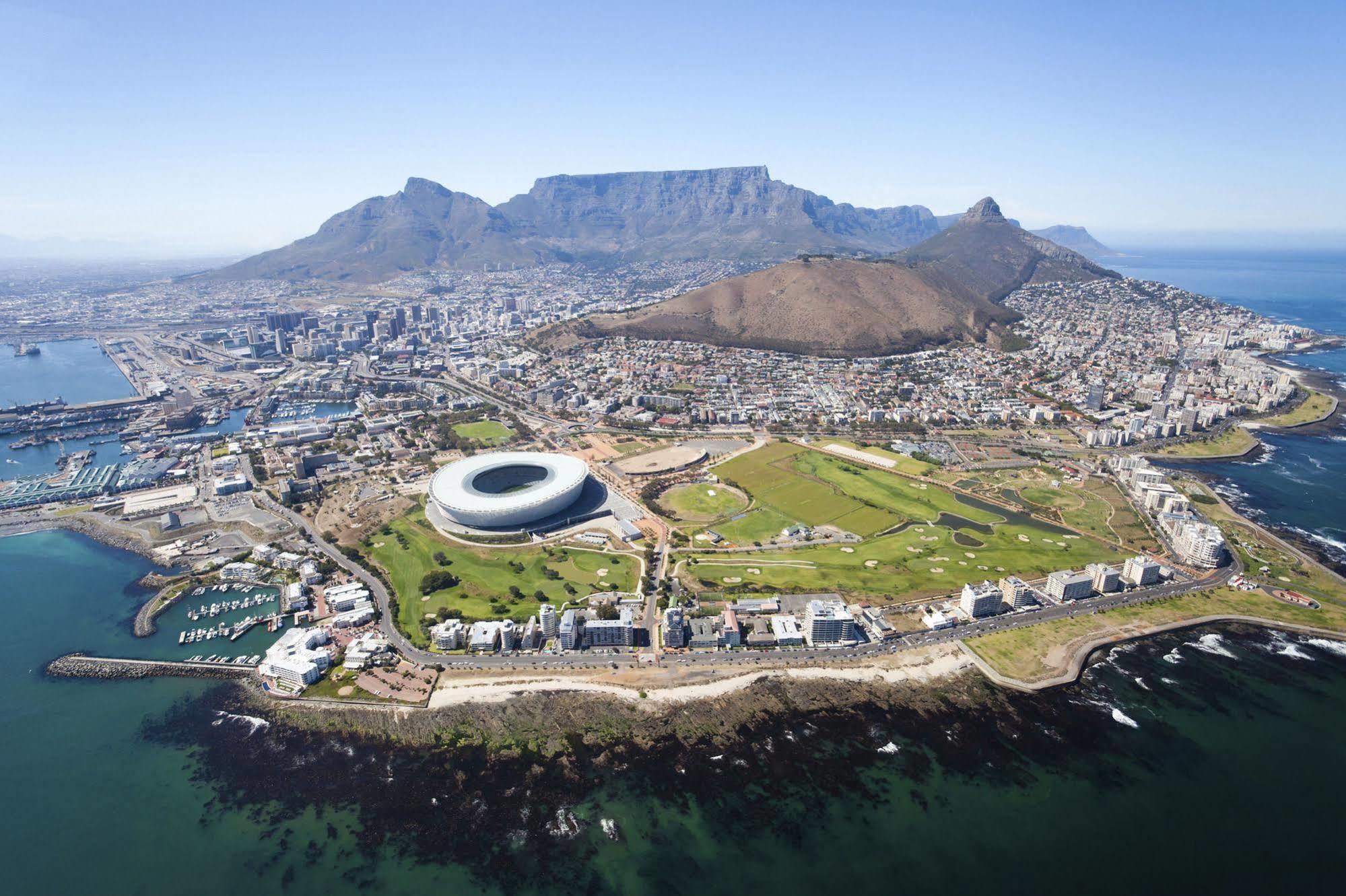 Inverness Cape Town Luaran gambar